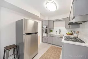 8425 W Carol St, Niles, IL 60714 - Photo 4