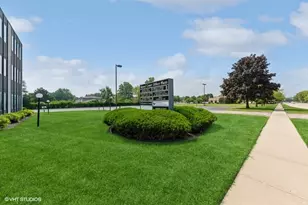 600 Russel Ct, Woodstock, IL 60098 - Photo 12