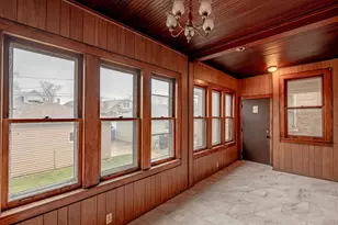 5238 W Wolfram St, Chicago, IL 60641 - Photo 6