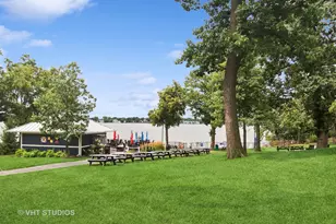 80 Lakeview Pl, Lake Zurich, IL 60047 - Photo 22