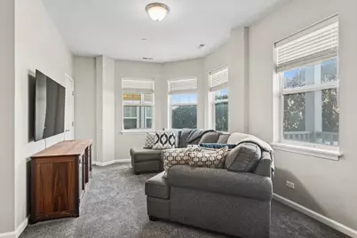 80 Lakeview Place #A, Lake Zurich, IL 60047 - Photo 2
