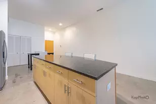 949 W Madison St, Chicago, IL 60607 - Photo 8