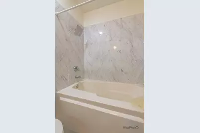 949 W Madison Street #207, Chicago, IL 60607 - Photo 16