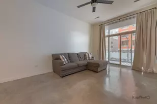 949 W Madison St, Chicago, IL 60607 - Photo 4