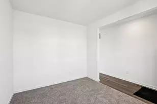 2622 Camelback Dr, Pingree Grove, IL 60140 - Photo 4