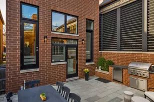 1823 N Bissell St, Chicago, IL 60614 - Photo 56