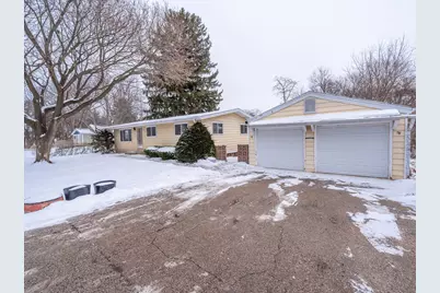 38867 N Lakewood Avenue, Lake Villa, IL 60046 - Photo 2