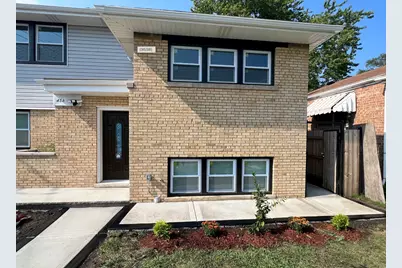 458 W 127th Street, Chicago, IL 60628 - Photo 2