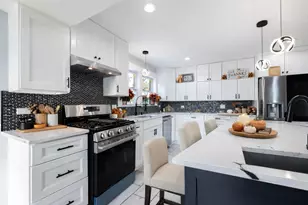 458 W 127th St, Chicago, IL 60628 - Photo 14