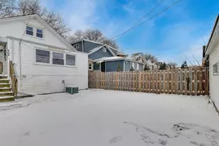 6120 W Newport Ave, Chicago, IL 60634 - Photo 22