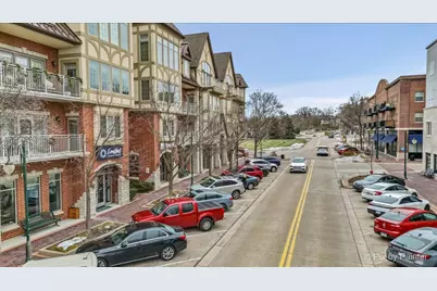 380 S 1st Street, Saint Charles, IL 60174 - Photo 4