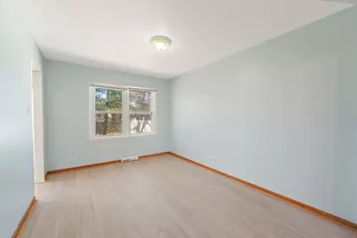 17740 Cedar Avenue, Country Club Hills, IL 60478 - Photo 12