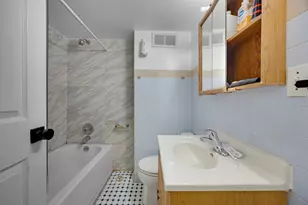 6118 N Hoyne Ave, Chicago, IL 60659 - Photo 12