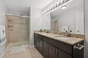 400 W Ontario St, Chicago, IL 60654 - Photo 12