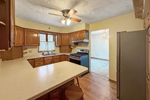 711 Virginia Ave, Lena, IL 61048 - Photo 6