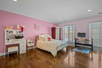 697 Bluff Road, Lake Bluff, IL 60044 - Photo 32