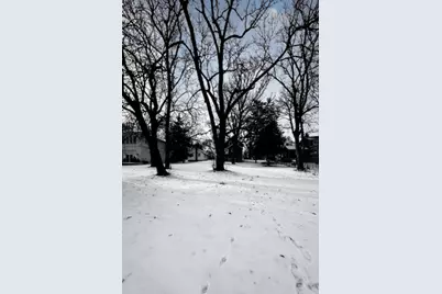 551 N 1st Street, Geneva, IL 60134 - Photo 4