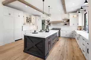 707 Thornwood Dr, Naperville, IL 60540 - Photo 56