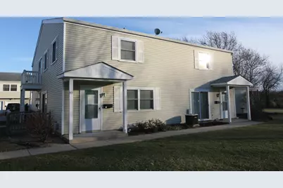 184 Betty Court #B, Bartlett, IL 60103 - Photo 2