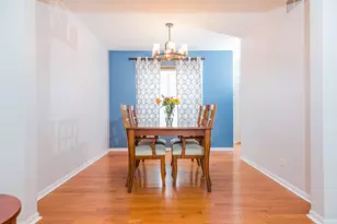 420 Knoll Crest Dr, Bartlett, IL 60103 - Photo 4