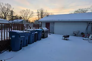 14348 Kolmar Ave, Midlothian, IL 60445 - Photo 2