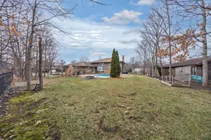 641 Woods St, Frankfort, IL 60423 - Photo 34