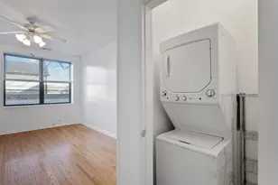 3320 W Diversey Ave, Chicago, IL 60647 - Photo 6