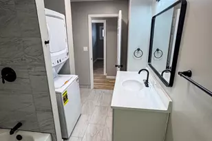 138 Garden Dr, Belvidere, IL 61008 - Photo 12