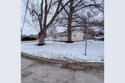 138 Garden Drive, Belvidere, IL 61008 - Photo 4