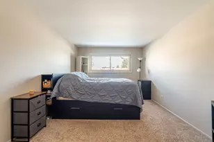 120 Collen Dr, Lombard, IL 60148 - Photo 10