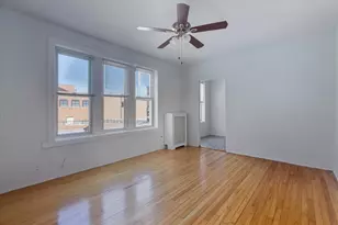 1635 W Morse Ave, Chicago, IL 60626 - Photo 6