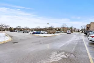 1426 Stonebridge Cir, Wheaton, IL 60189 - Photo 20