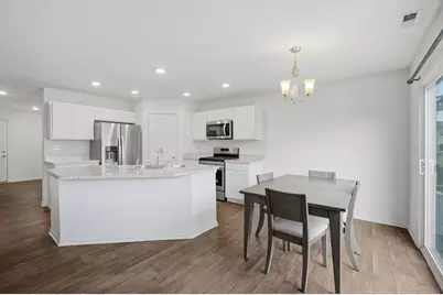 1145 Amber Drive, Cary, IL 60013 - Photo 8