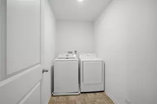 1145 Amber Dr, Cary, IL 60013 - Photo 14