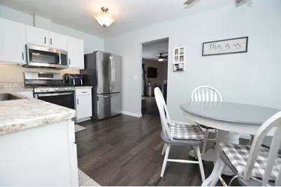 1014 Stonehedge Court, Crystal Lake, IL 60014 - Photo 8