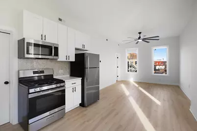 1322 W Ohio Street #3R, Chicago, IL 60642 - Photo 2