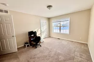 1940 Burnett Dr, Belvidere, IL 61008 - Photo 12