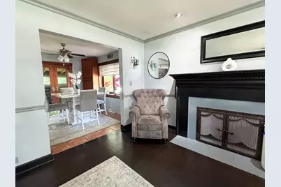 5501 Mulford Street, Skokie, IL 60077 - Photo 6