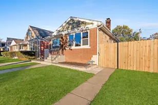 1619 N 20th Ave, Melrose Park, IL 60160 - Photo 2