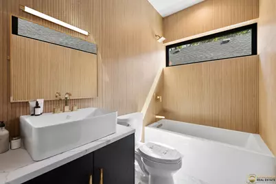 1143 Clinton Avenue, Oak Park, IL 60304 - Photo 18