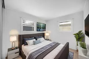 231 E Wayne Pl, Wheeling, IL 60090 - Photo 10