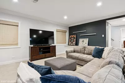 374 N Myrtle Avenue, Elmhurst, IL 60126 - Photo 50