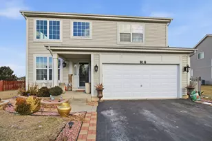 818 Vertin Blvd, Shorewood, IL 60404 - Photo 1