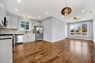 5843 W Corcoran Pl, Chicago, IL 60644 - Photo 4