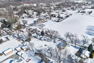 821 Penfield Ave, Joliet, IL 60433 - Photo 36