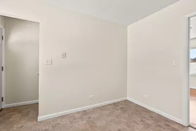 821 Penfield Avenue, Joliet, IL 60433 - Photo 10