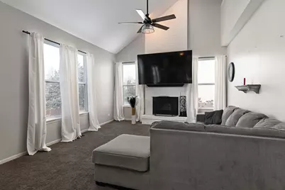 24050 W Champion Drive, Plainfield, IL 60585 - Photo 14