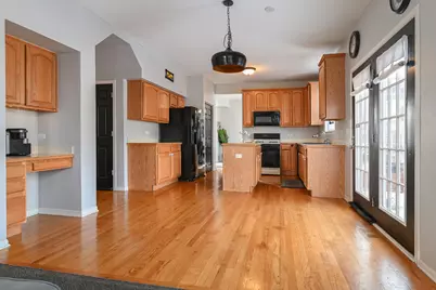 24050 W Champion Drive, Plainfield, IL 60585 - Photo 10