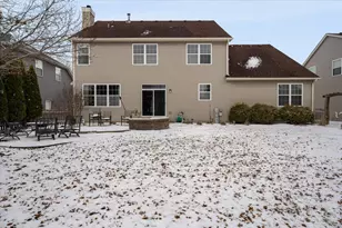 706 Versailles Pkwy, Oswego, IL 60543 - Photo 30