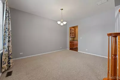 706 Versailles Parkway, Oswego, IL 60543 - Photo 14